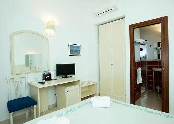 Estalagem Guesthouse La Locanda - Comfy Rooms & Local Food *