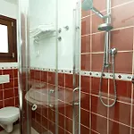 Inn La - Comfy & Local Food