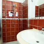 La - Comfy Rooms&local Food Kro Porto San Paolo (Sardinia)